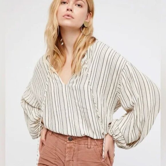 Free People Rythmn of the Night Striped Crinkle Tunic Blouse Oversized Relaxed M - Picture 2 of 11
